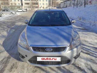 2008 Ford Focus II Рестайлинг, серебристый, 650000 рублей, вид 1