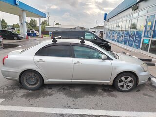 2004 Toyota Avensis II, серебристый, 430000 рублей, вид 4