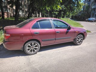 2005 Nissan Almera II (N16) Рестайлинг, красный, 420000 рублей, вид 3