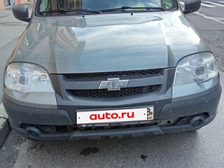 2016 Chevrolet Niva I Рестайлинг, серый, 525000 рублей, вид 2
