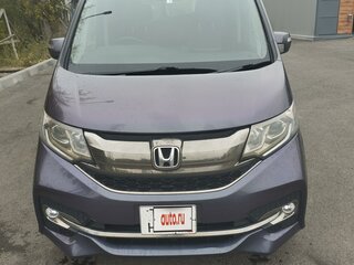 2017 Honda Stepwgn Spada V, фиолетовый, 2100000 рублей, вид 1