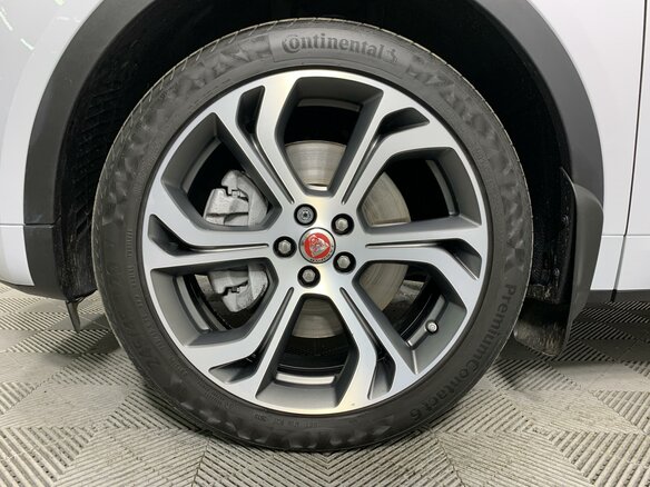 2019 Jaguar E-Pace, белый - вид 6