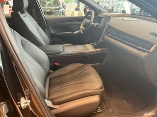 2024 Geely Preface I, чёрный, 3429990 рублей, вид 5