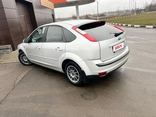 2007 Ford Focus II, серебристый, 460000 рублей, вид 3