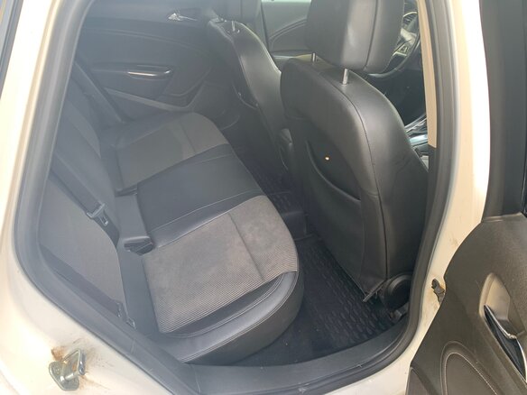 2011 Opel Astra J, белый, 650000 рублей - вид 14