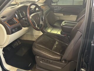 2011 Cadillac Escalade III, чёрный, 2300000 рублей, вид 4