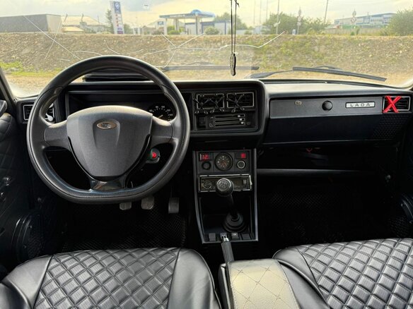 2010 Lada (ВАЗ) 2107, чёрный, 270000 рублей - вид 5
