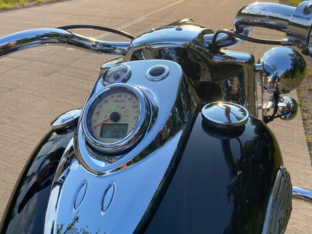 2016 Indian Chief Vintage, чёрный, 1600000 рублей, вид 2