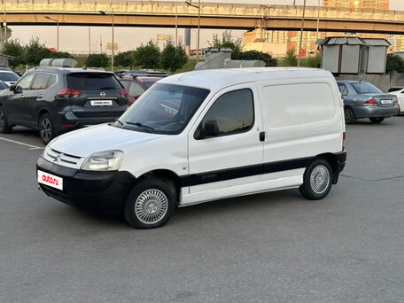 2008 Citroen Berlingo, белый, 350000 рублей, вид 1