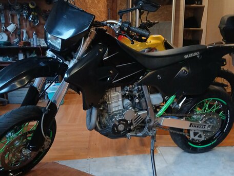 2005 Suzuki DR-Z 400 SM, чёрный, 390000 рублей, вид 2