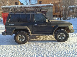 1997 Nissan Patrol IV (Y60), чёрный, 850000 рублей, вид 4