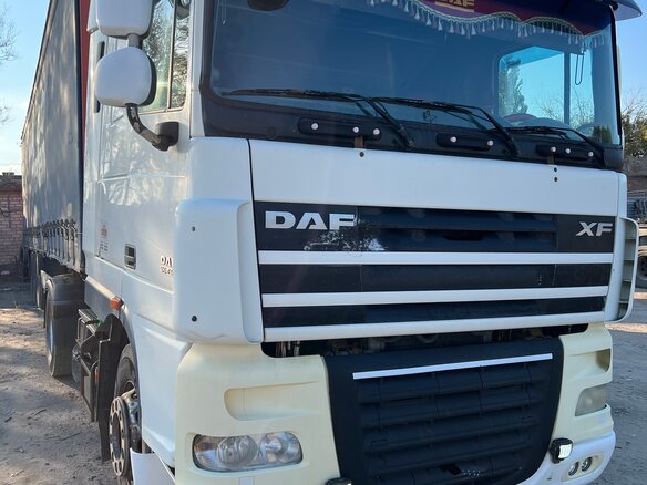 2012 DAF XF 105, белый - вид 1