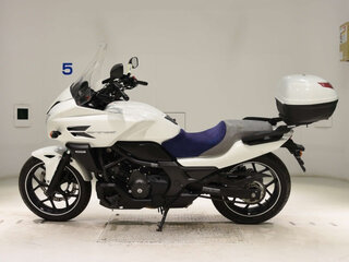 2014 Honda CTX 700, белый, 730000 рублей, вид 2