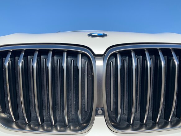 2019 BMW X5 M50d IV (G05/G18), белый, 5109360 рублей - вид 29