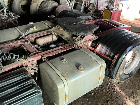 2001 Iveco EuroStar, белый, 990000 рублей, вид 5