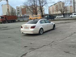 2009 BMW 5 серии 520d V (E60/E61) Рестайлинг, белый, 850000 рублей, вид 2