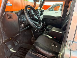 2007 Land Rover Defender Base Utility 110 I Рестайлинг, серый, 2220000 рублей, вид 5