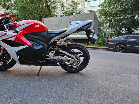 2012 Honda CBR 600RR, красный, 1000000 рублей, вид 2