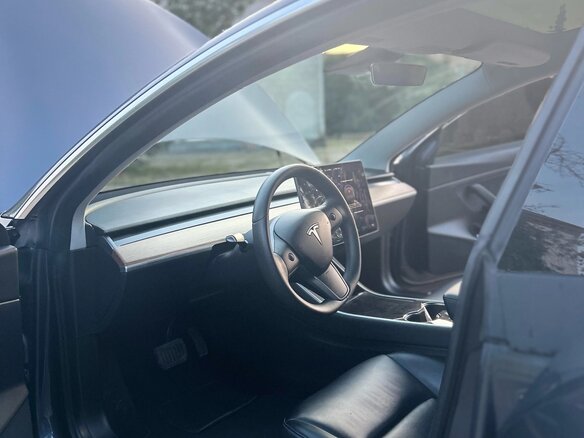 2020 Tesla Model 3 Standart Plus I, серый, 2600000 рублей - вид 7