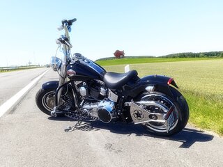 2009 Harley-Davidson Fat Boy, чёрный, 800000 рублей, вид 1