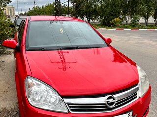 2008 Opel Astra H Рестайлинг, красный, 480000 рублей, вид 2