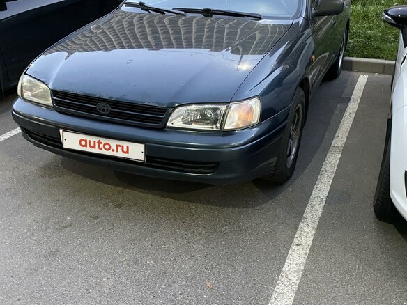 1993 Toyota Carina E, зелёный - вид 1