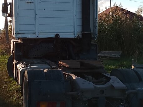 1996 Renault Magnum, белый, 280000 рублей, вид 4