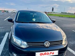 2013 Volkswagen Polo V, чёрный, 850000 рублей, вид 2