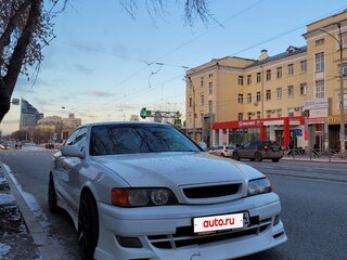 1997 Toyota Chaser VI (X100), белый, 580000 рублей, вид 1