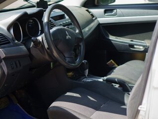 2010 Mitsubishi Lancer X, серебристый, 650000 рублей, вид 4
