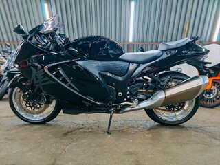 2021 Suzuki GSX 1300 R Hayabusa, чёрный, 1890000 рублей, вид 4