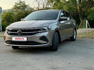 2021 Volkswagen Polo VI, бежевый, 2050000 рублей, вид 1