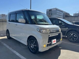 2011 Daihatsu Tanto II, белый, 480000 рублей, вид 3