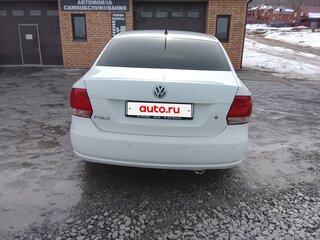 2013 Volkswagen Polo V, белый, 650000 рублей, вид 3