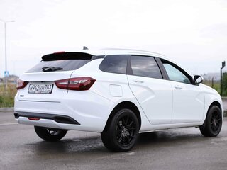 2024 Lada (ВАЗ) Vesta SW I Рестайлинг (NG), белый, 1246125 рублей, вид 5