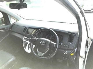 2014 Toyota ISis I Рестайлинг, белый, 1100000 рублей - вид 5