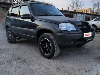 2014 Chevrolet Niva I Рестайлинг, чёрный, 800000 рублей, вид 5