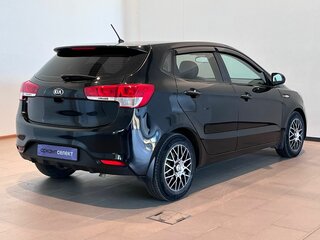 2016 Kia Rio III Рестайлинг, чёрный, 1082000 рублей, вид 5