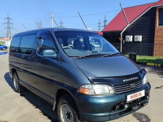 1996 Toyota Granvia I, зелёный, 700000 рублей, вид 1