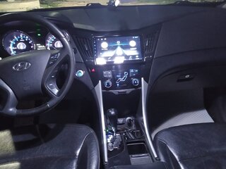 2011 Hyundai Sonata VI (YF), белый, 1300000 рублей, вид 5