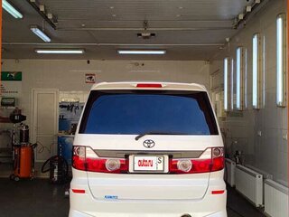 2004 Toyota Alphard I, белый, 1850000 рублей, вид 5