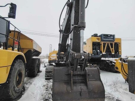 2014 Volvo EC, жёлтый, 7267500 рублей, вид 3