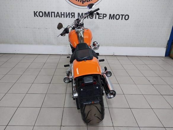 2023 Harley-Davidson Breakout, оранжевый, 2590000 рублей - вид 3