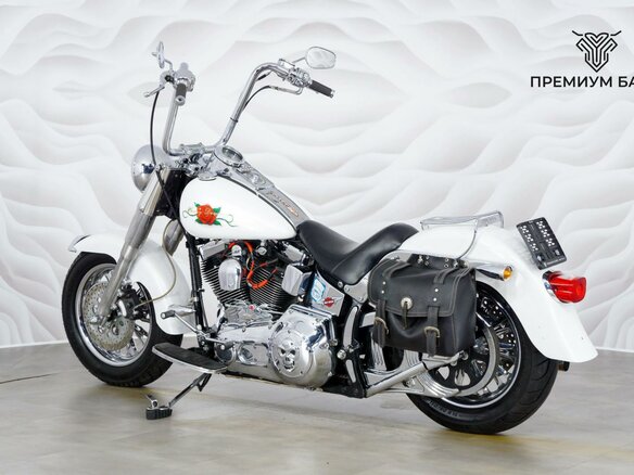 2005 Harley-Davidson Fat Boy, белый, 805000 рублей - вид 7