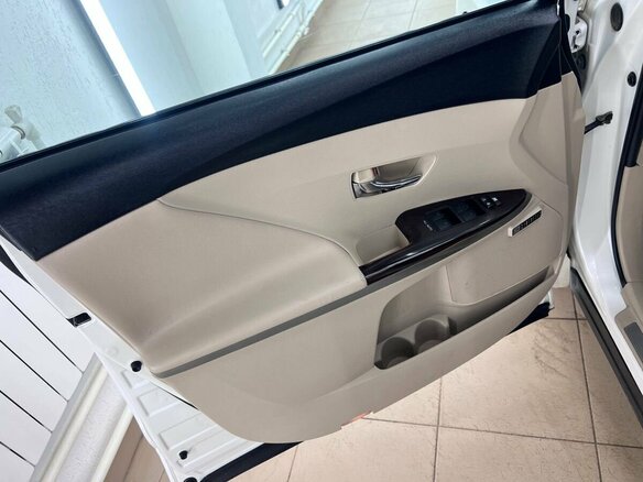 2010 Toyota Venza I, белый - вид 22