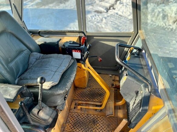 2010 Caterpillar D3, 4350000 рублей - вид 17