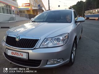 2012 Skoda Octavia II (A5) Рестайлинг, серебристый, 1350000 рублей, вид 3
