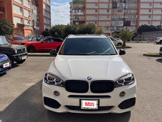 2018 BMW X5 35d III (F15), белый, 4450000 рублей, вид 2