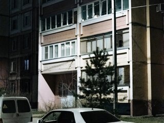 1996 Toyota Crown X (S150), белый, 900000 рублей, вид 2