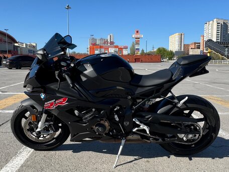 2021 BMW S 1000 RR, чёрный, 1650000 рублей, вид 3